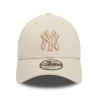 Beige New York Yankees MLB Outline 39THIRTY Stretch Fit Cap