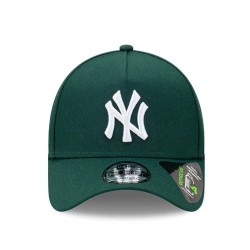 Dark Green New York Yankees Repreve 9FORTY A-Frame Cap